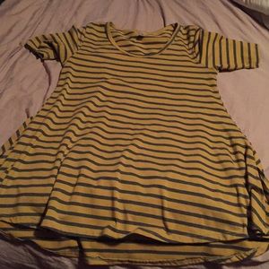 XXS Lularoe Perfect Tee